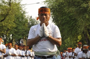 Demonstration in Thailand against "TRIPS+", the intellectual property rights agreements which affect trade. They generalise intellectual property systems on a worldwide scale and limit peasants’ freedom to reuse their seeds.